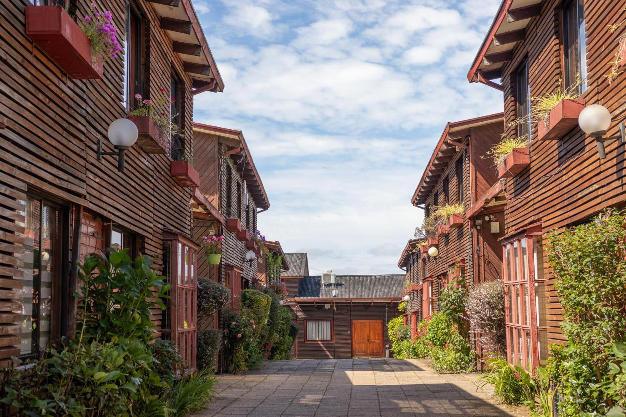 Hotel Di Torlaschi Valdivia Kültér fotó